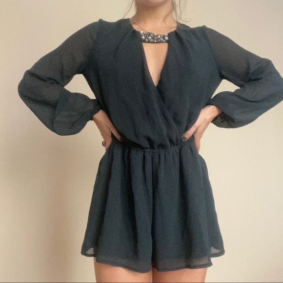 Dark Green Chiffon Romper with Detail Neckline - Picture 2 of 3